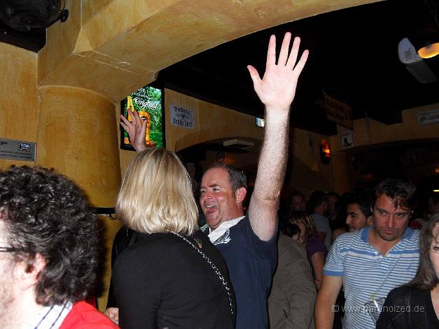 Kilians 2010-07-2429.jpg - Party animals rock!